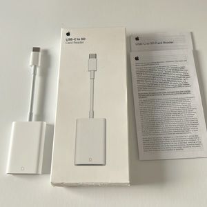 Apple USB-C to SD Card Reader High-Resolution Photo Transfer Video Import MAC